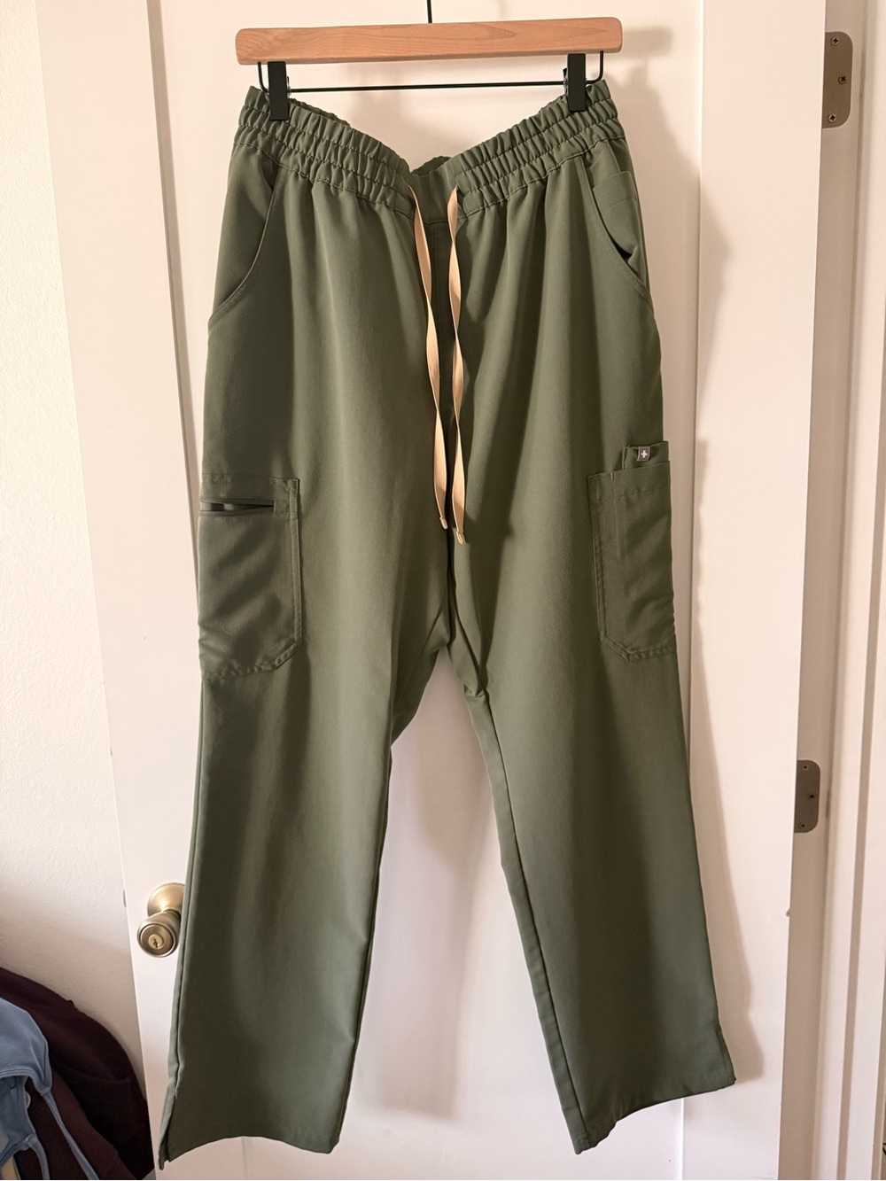 Figs high waisted scrubs pants